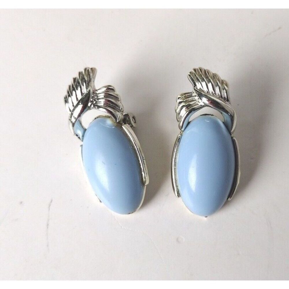 Vintage Signed Coro Blue Cabochons Clip On Silver Toned Earrings
